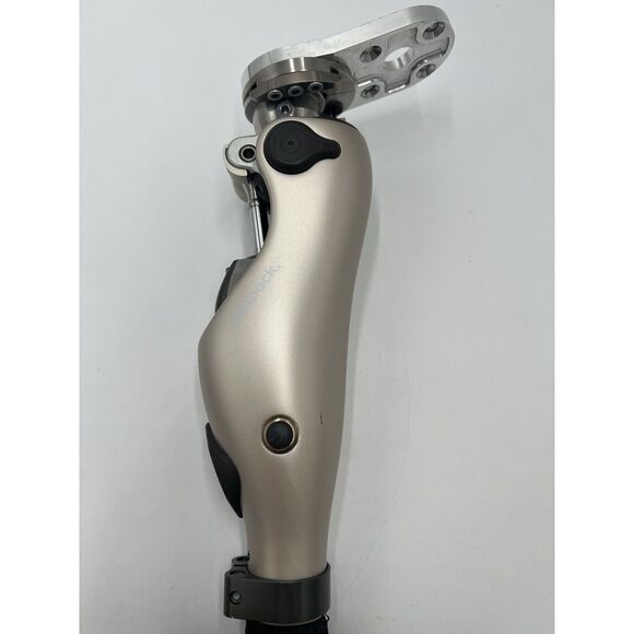 2023 OTTOBOCK Microprocessor KNEE PROSTHETIC C-LEG 3C60 Excellent Condition - Picture 3 of 16